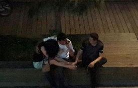 男子爆料女子照片视频,引发网友热议