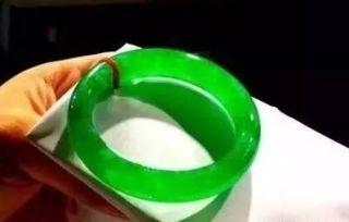 翡翠光锥爆料视频,探索神秘视频背后的科技奥秘  第2张